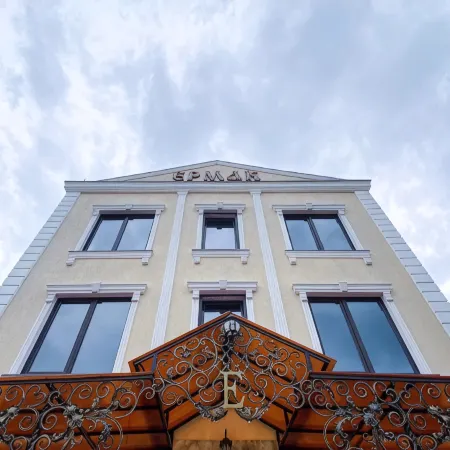 Ермак Отели рядом с достопримечательностью ««Сочи-Парк»»