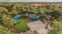 East Riverside Downtown Bungalow - Homestays