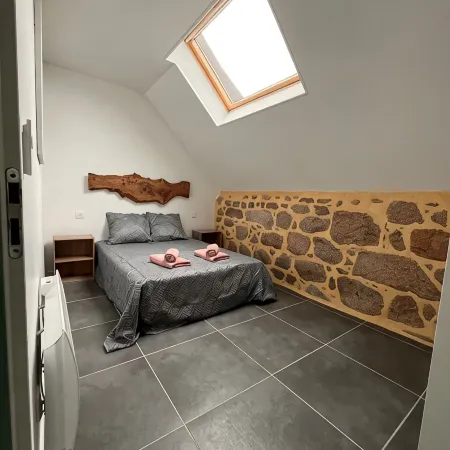 Le gite du Parayre, a renovated barn with games room, in Aveyron, France