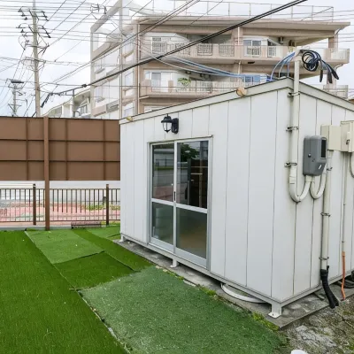 沖繩綠色小屋 阿拉哈海滩附近的飯店