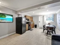 Cozy Miami Apt - TOP RATED! ! ! Hotels in Golden Glades