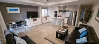Self Contained Granny Flat with Play Space -  case vacanza in affitto