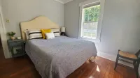 Adorable Downtown CDA Bungalow Charming 2-bedroom with AC, WiFi, Coeur d'Alene - 3 stjerner