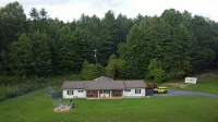 5min to Breweries and 25min to Tail of the Dragon. Pool table + pet friendly! - 3-Star