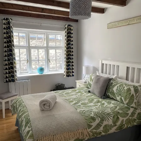 2 bedroom cottage: private parking, by harbour, pubs. Boscastle - North Cornwall