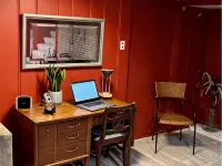 Tranquil three bedroom SpaHome in central St. Louis. - 4-Star