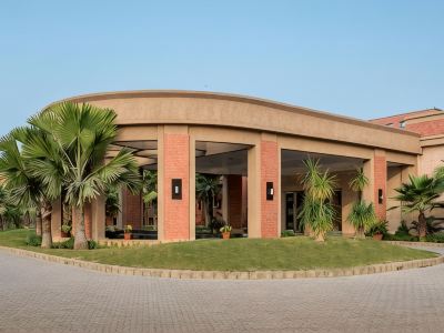 Nirvana Luxury Hotel l Ludhiana