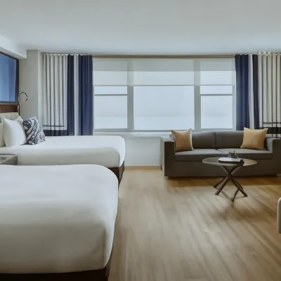 The Fifty Sonesta Hotel New York Отели рядом с достопримечательностью «Сотбис»