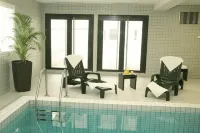 Nemea Appart Hotel Home Suite Nancy Centre - Pool