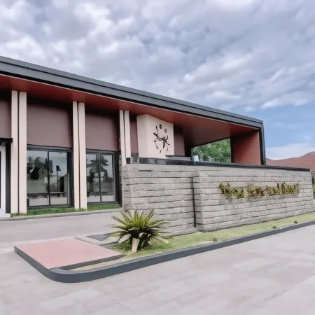 New Surya Hotel