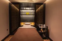 Crowne Plaza GERRARDS CROSS by IHG - spa