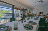 Ladybird Boutique Hotel at Kanonkop - Bữa sáng