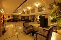 Mirasol Resort - Pools