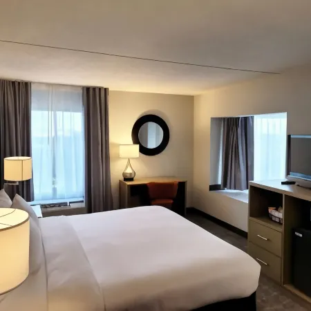 Comfort Inn & Suites Alexandria West