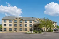 Comfort Inn North - Air Force Academy Area - Parking
