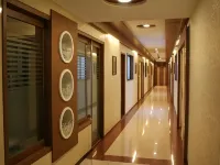 Hotel Ostria - ห้องครัว