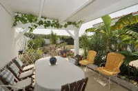 Splendid villa any comfort in edge of sea. Heaven! - Villas