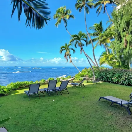 A Family Favorite on Hawaii's Gold Coast 11th Floor Oceanfront Condo