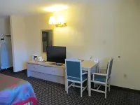 Metro Inn - Motels