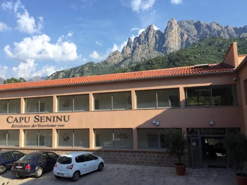 Résidence Hotelière Capu Seninu - breakfast