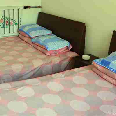 Beijing Golden Apple Inn Rooms