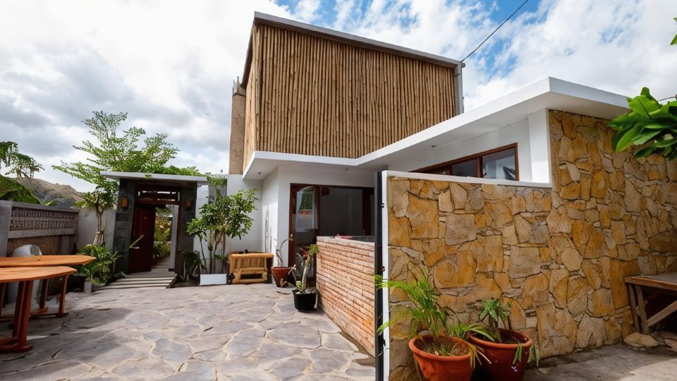 Surya Lombok Accommodation