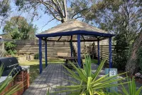 Coachman Motel