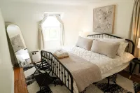 5-Star Renovated 3Br 𝓱𝓸𝓶𝓮 /w Backyard Deck Near SU/Suny-Esf/Hospitals