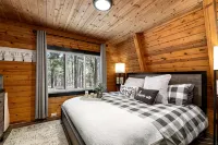 Cabin Near Grand Canyon South Entrance 1 Hour Away – Quiet Forest Retreat