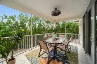 Vacay Vibes at Mariners Club • Oceanfront Resort • Pools, Marina, Pickleball