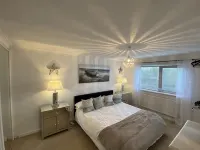 Beautiful Beach house sleep13, 5 mins to beach&Hot Tub, games room, pets allowed - WiFi