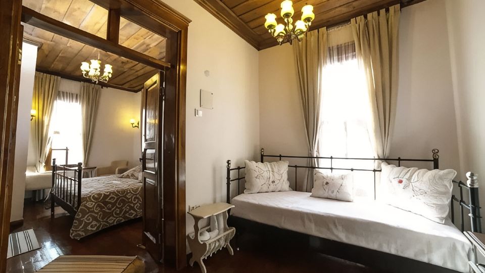 Aristonicus Boutique Hotel