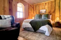 Beautiful Cabin 8 minutes from The Crater of Diamonds