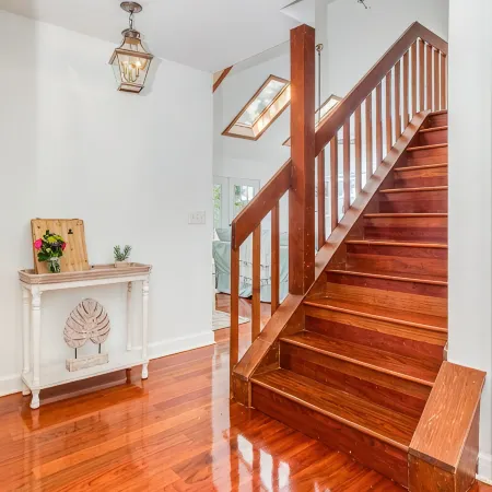 Charleston-area 3BR, Close to Beach or Downtown, Walk to Shem Creek
