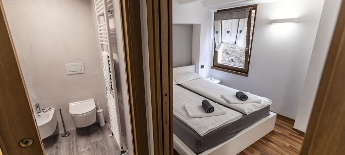 Alley 15, apartment in the historic center of Malcesine. Hotels in Malcesine