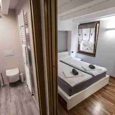 Alley 15, apartment in the historic center of Malcesine. Rooms
