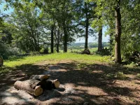 Warwickshire Woodland Glamping Cabin - Oak - 2-Star