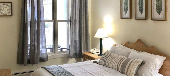 Stratton 1 Bedroom Long Trail Condo, Walk to Village and Lifts Hotels in Stratton