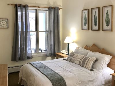 Stratton 1 Bedroom Long Trail Condo, Walk to Village and Lifts