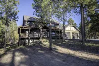 Modern spacious 5 bedroom, 3.5 bath, paved roads, hot tub, wifi, pool access - 精品