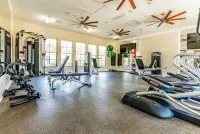 PGA WEST - NEW! 3bd/3.5bth House w/Pool, Gym, Golf Cart, EV Charger - 4-Sterne