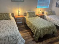 Newly renovated, conveniently located between Nashville and Chattanooga - 3-Star