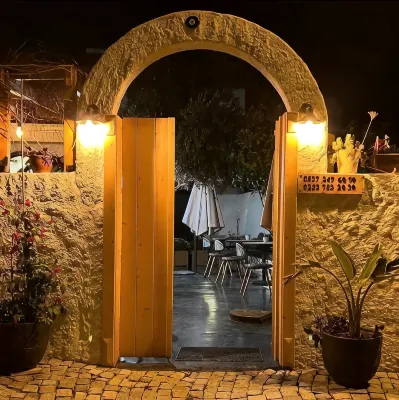 Elia Otel Urla - parking