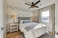 Stylish Condo Elizabethton Tennessee, Private Fenced Back Yard, Family Friendly - Wifi