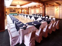 Hotel Lastra Hotel dekat Acropolis Puebla