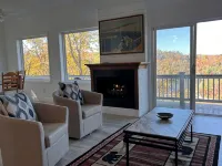 SPARKLING WATERS RETREAT!! BIG Lake Glenville, lake and mtn views!CLOSE TO TOWN - 4-Star