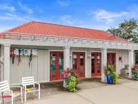 Celestial Pointe Condominium 1 Bedroom 1 Bathroom, Sleeps 4 @ Northern Lights - 3 estrellas
