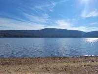 Beautiful Lake House on Schroon Lake with private beach and dock slip-4bed/4bath - Wi-Fi