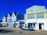 ⭐ SandDollar Suite - Private Deck with Gorgeous Views of Onset Beach ⭐ - balcony