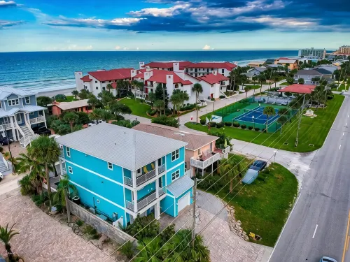 •1/2 Block to Beach •6Br Home •Sleeps Large Groups •Pool •Elevator •Ocean Views - Boutique